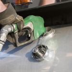 Nozzle-Filling-Truck-Tank